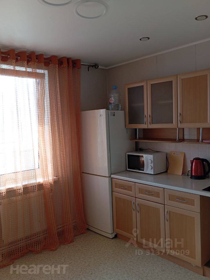 Сдается 1-комнатная квартира, 39,9 м²