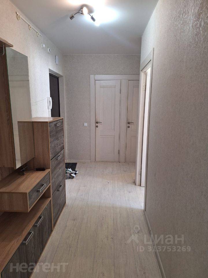 Сдается 2-х комнатная квартира, 56 м²