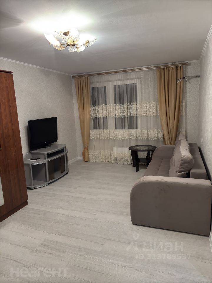 Сдается 1-комнатная квартира, 40,5 м²