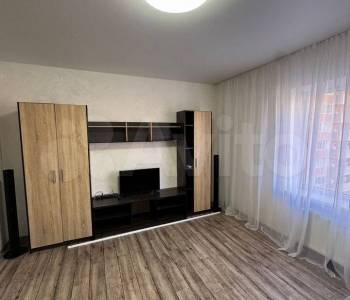 Сдается 2-х комнатная квартира, 65 м²