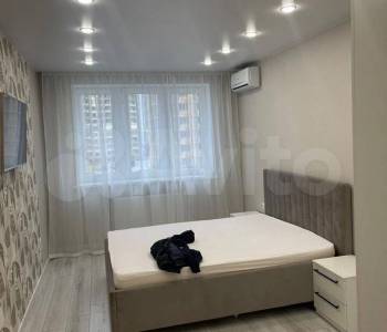 Продается 1-комнатная квартира, 37,5 м²