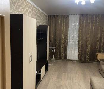 Сдается 1-комнатная квартира, 51 м²