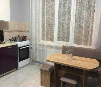 Сдается Многокомнатная квартира, 80 м²