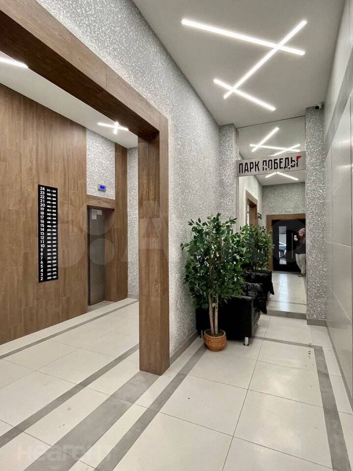 Продается 1-комнатная квартира, 37 м²