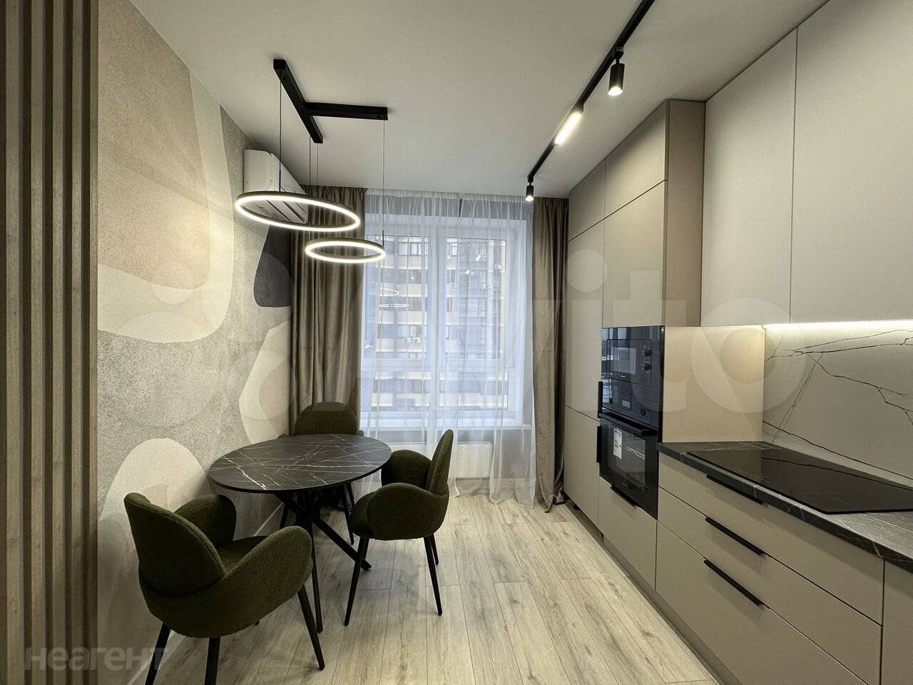 Продается 1-комнатная квартира, 43,6 м²