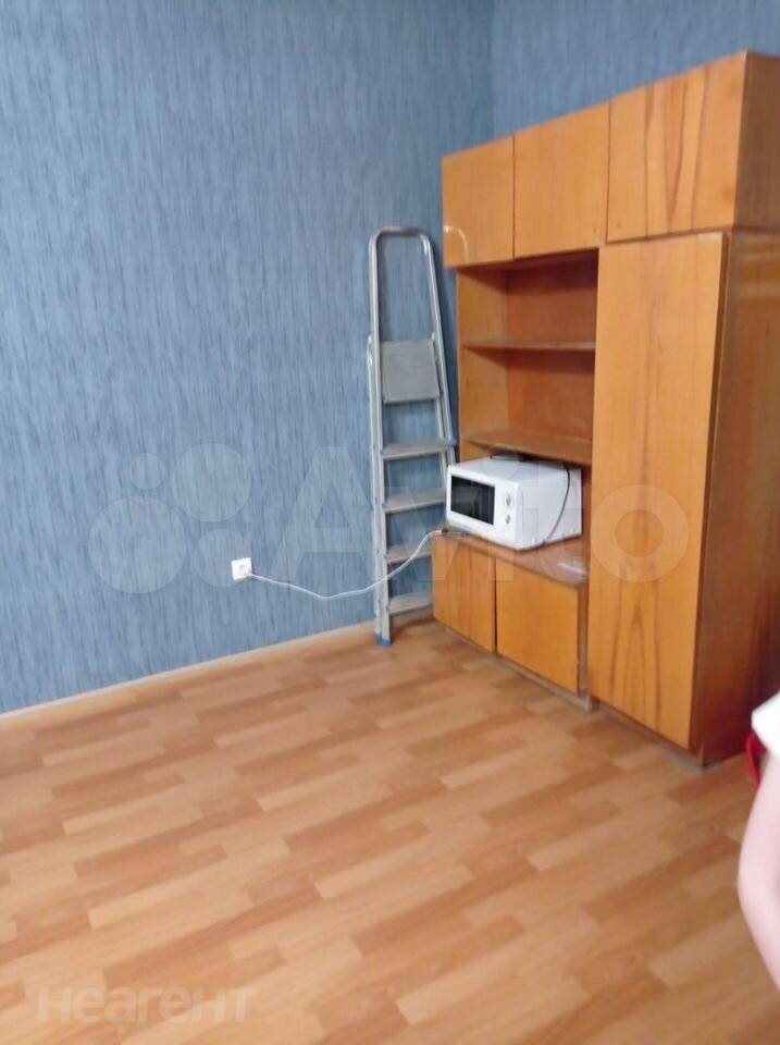 Продается 1-комнатная квартира, 38 м²