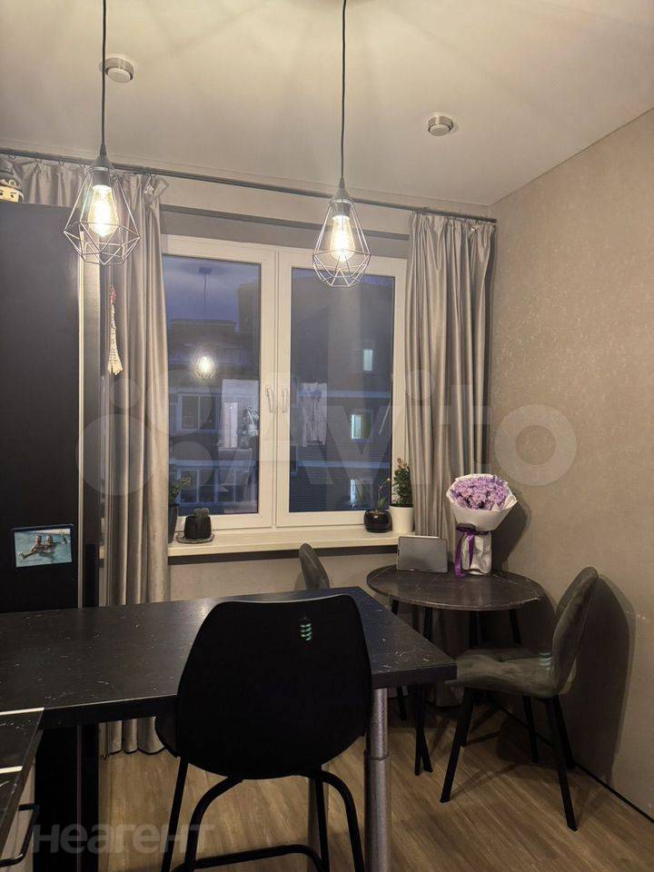 Продается 2-х комнатная квартира, 61 м²