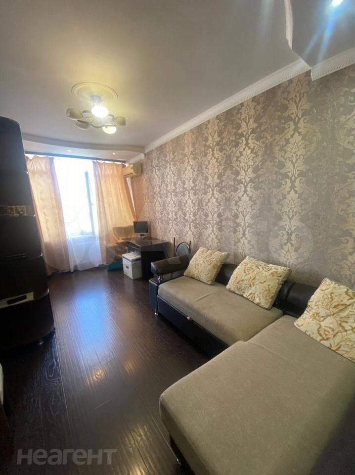 Продается 1-комнатная квартира, 40,2 м²