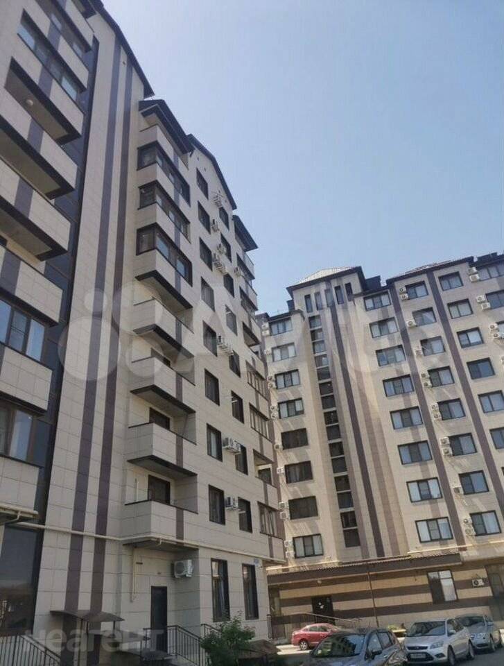 Продается 1-комнатная квартира, 40 м²