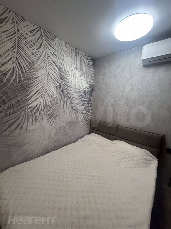 Продается 1-комнатная квартира, 40 м²