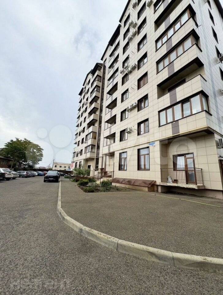 Продается 1-комнатная квартира, 40 м²