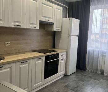 Сдается 1-комнатная квартира, 42 м²