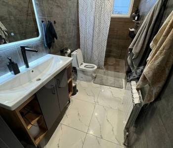 Продается Дом, 200 м²