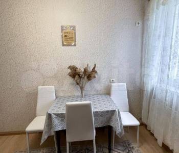 Сдается 2-х комнатная квартира, 64 м²