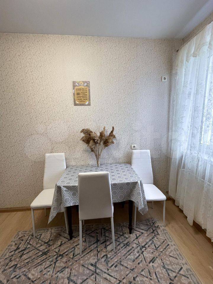 Сдается 2-х комнатная квартира, 64 м²