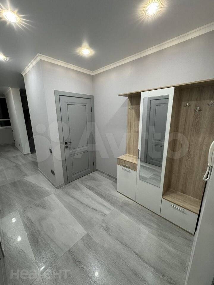 Сдается 2-х комнатная квартира, 60 м²