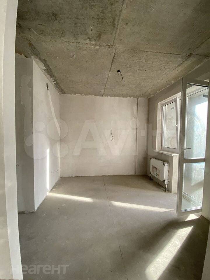 Продается 1-комнатная квартира, 32,8 м²