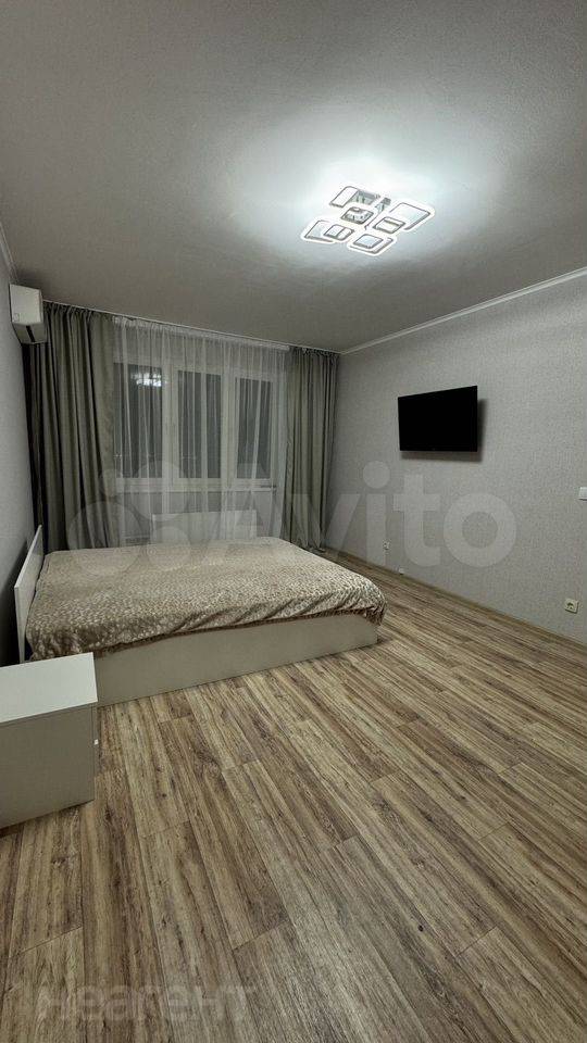 Сдается 1-комнатная квартира, 40 м²