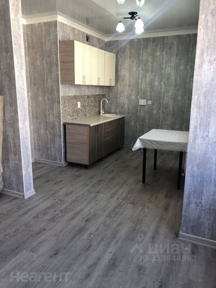 Сдается 1-комнатная квартира, 34 м²