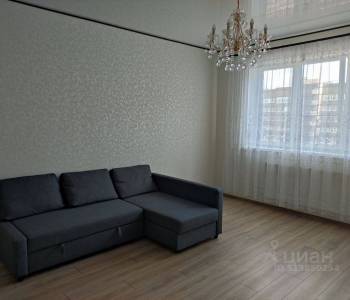 Сдается 1-комнатная квартира, 42 м²