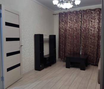 Сдается 1-комнатная квартира, 35 м²