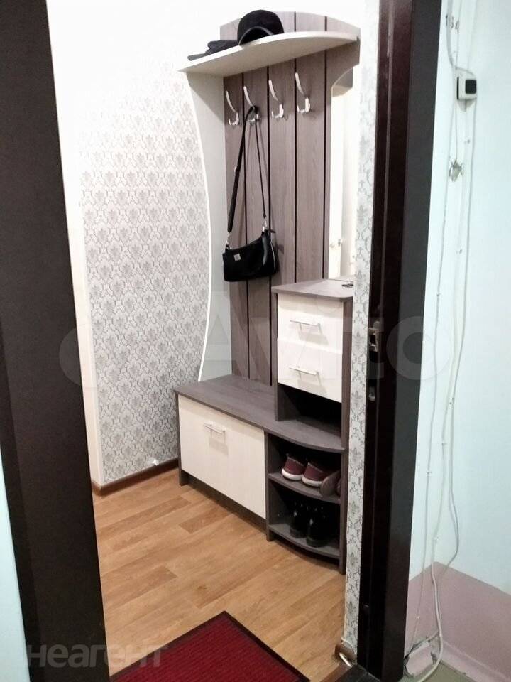 Сдается 1-комнатная квартира, 38 м²