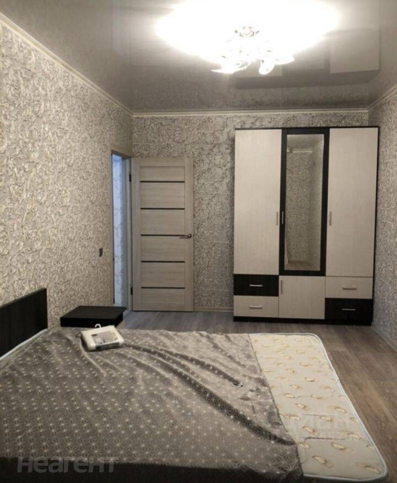 Сдается 2-х комнатная квартира, 65 м²