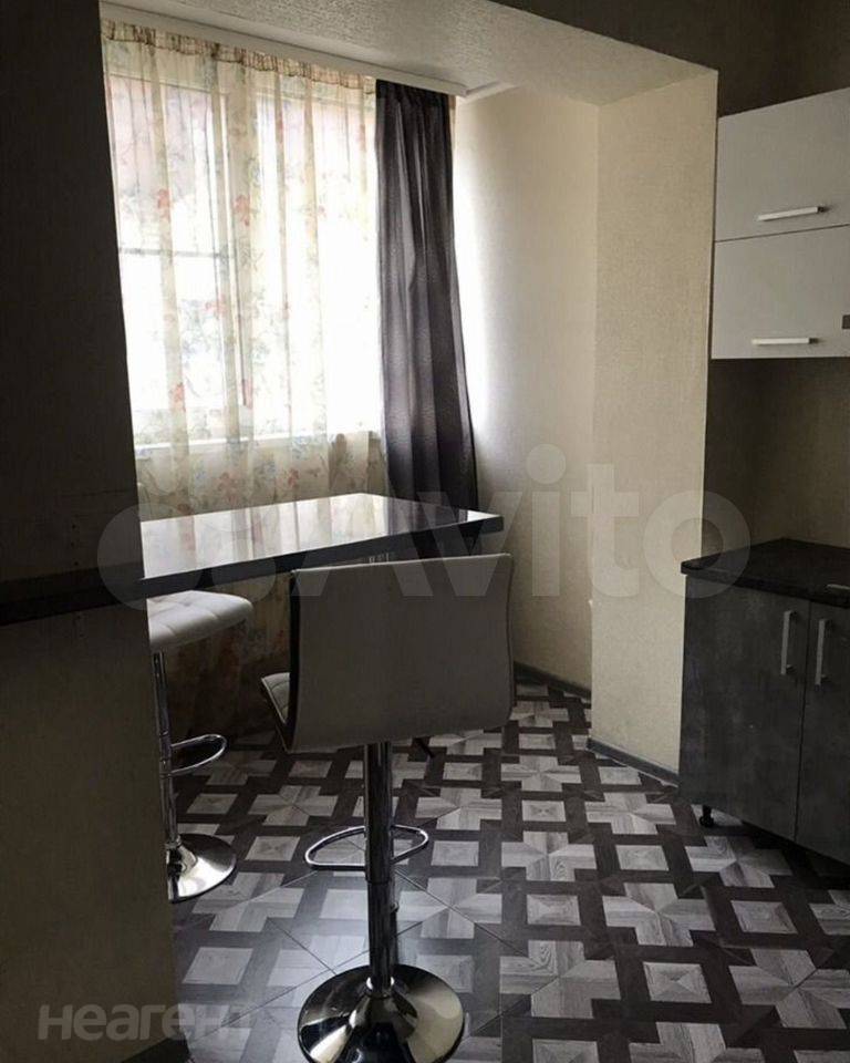 Продается 1-комнатная квартира, 35 м²