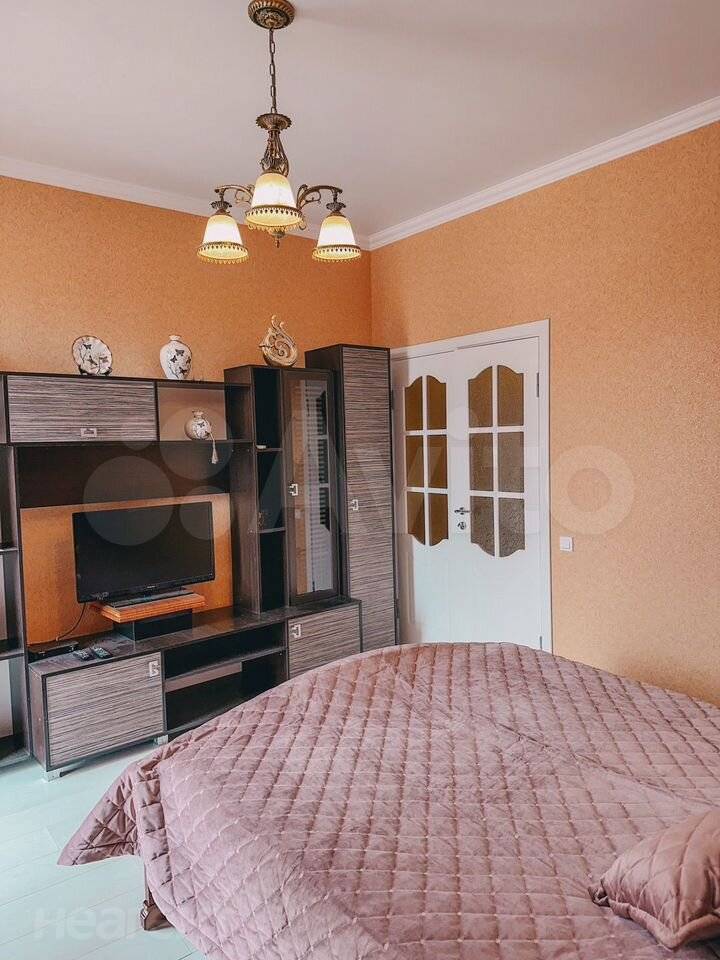 Продается 2-х комнатная квартира, 72 м²