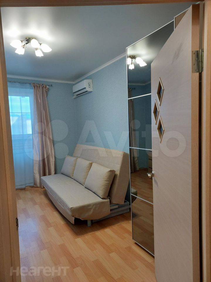 Сдается 1-комнатная квартира, 40 м²