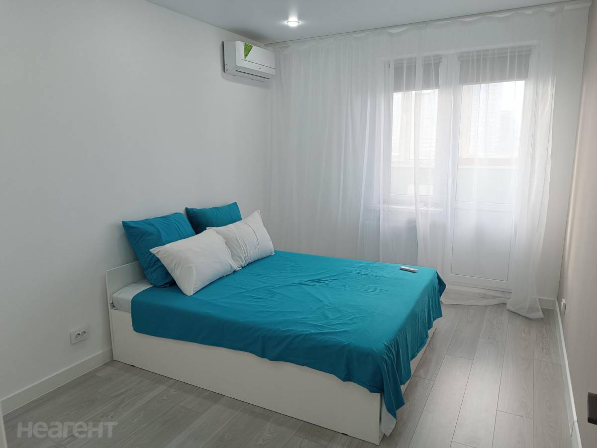 Продается 2-х комнатная квартира, 54 м²