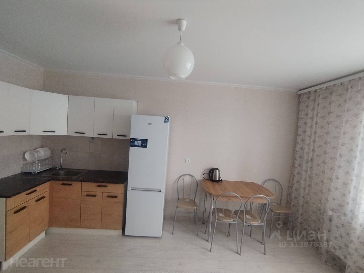 Сдается 2-х комнатная квартира, 69 м²