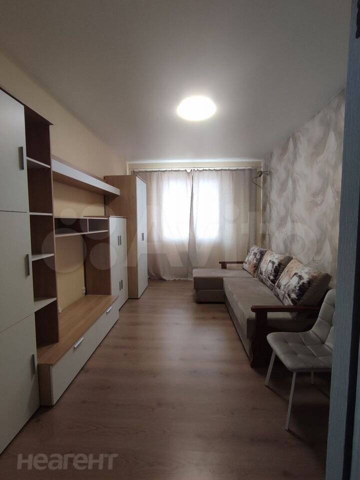 Сдается 1-комнатная квартира, 43,7 м²