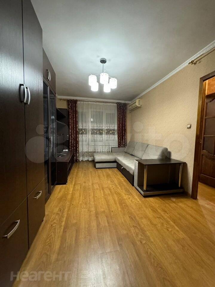 Сдается 1-комнатная квартира, 36 м²