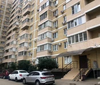 Продается 1-комнатная квартира, 42,2 м²