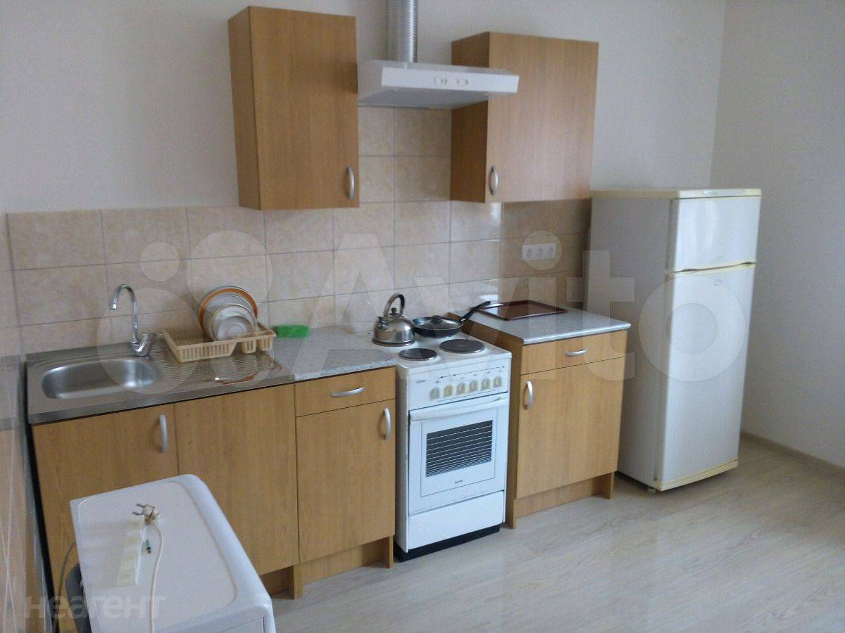 Сдается 2-х комнатная квартира, 62 м²