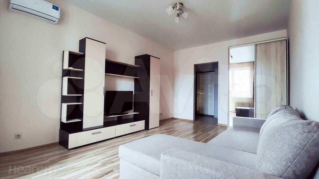 Сдается 1-комнатная квартира, 43 м²