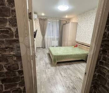 Сдается 1-комнатная квартира, 42 м²