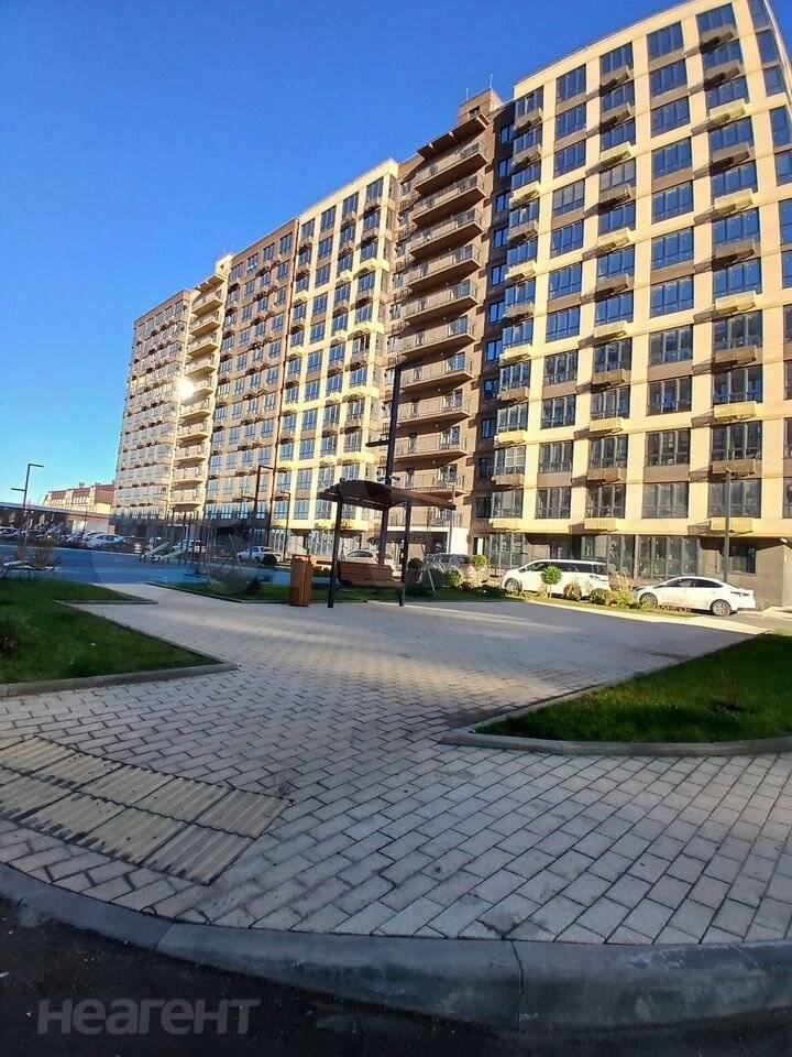 Сдается 1-комнатная квартира, 39 м²