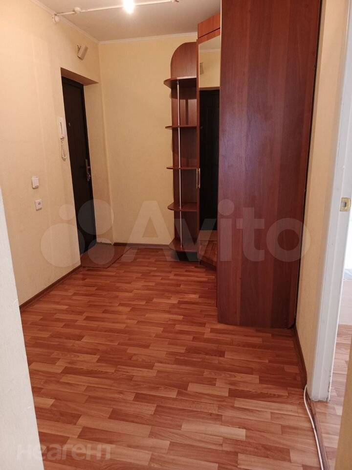 Сдается 2-х комнатная квартира, 60 м²