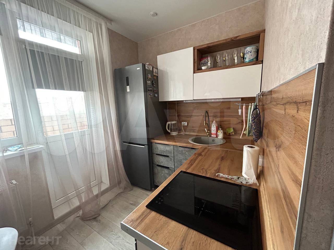 Продается 1-комнатная квартира, 32,9 м²