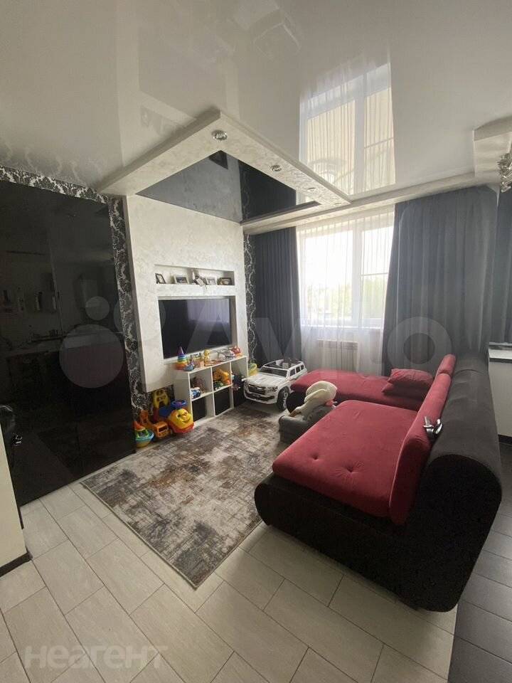 Продается 3-х комнатная квартира, 54 м²