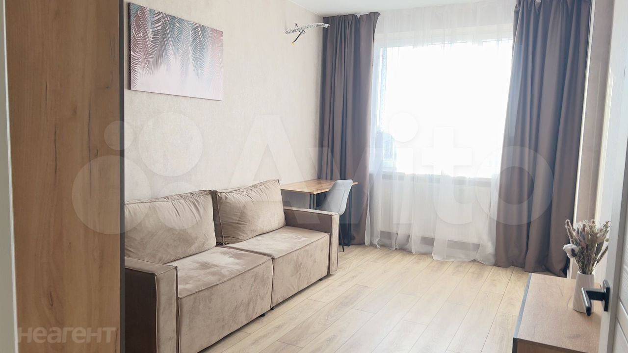 Продается 1-комнатная квартира, 35 м²