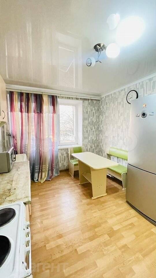 Продается 1-комнатная квартира, 35,2 м²