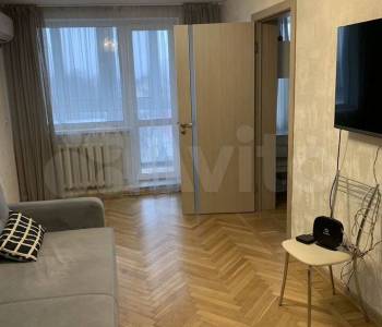 Сдается Многокомнатная квартира, 56 м²