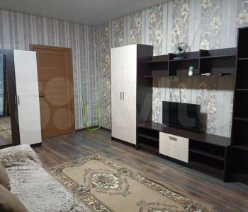 Сдается 1-комнатная квартира, 40 м²