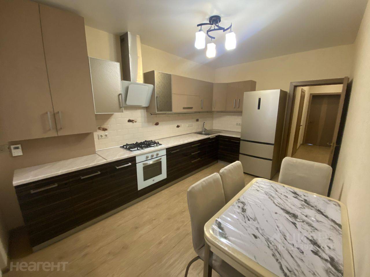 Продается 2-х комнатная квартира, 63 м²