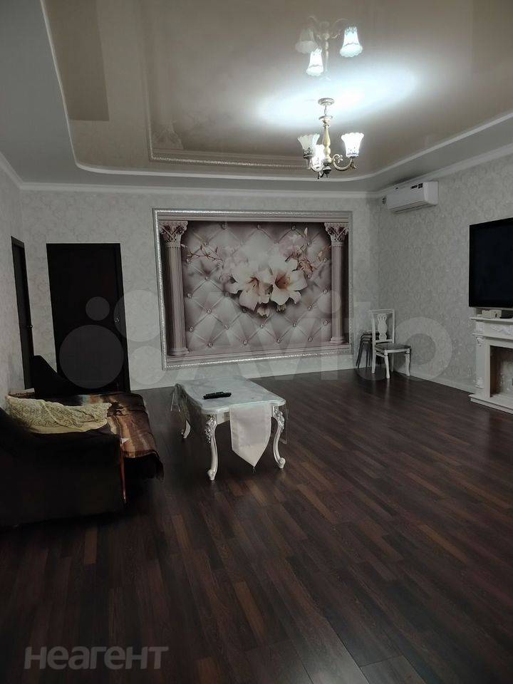 Продается Дом, 192 м²