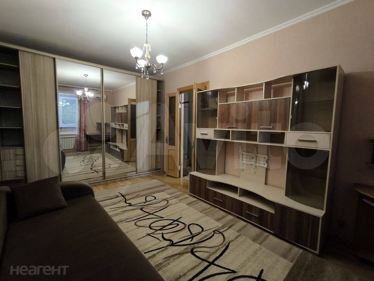 Сдается 1-комнатная квартира, 36 м²