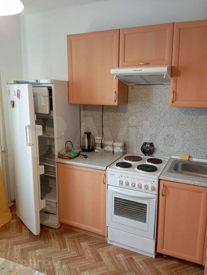 Сдается 1-комнатная квартира, 39 м²